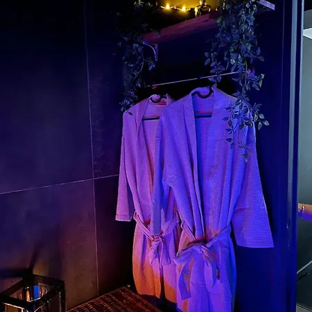 Suite64 - Jacuzzi Privatif *
